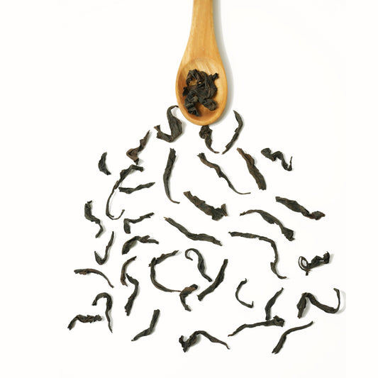 Tea leaves of Si Chá's Rou Gui Oolong Tea