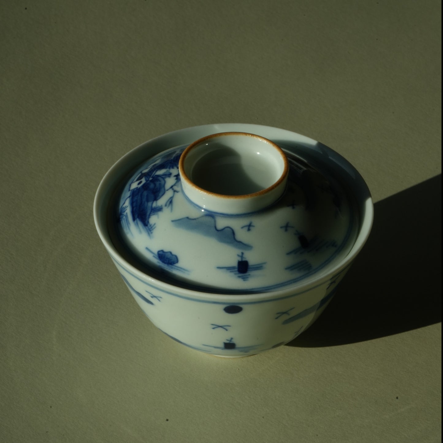 Handgemalter Qinghua Gaiwan, Jingdezhen Porzellan, 160ml